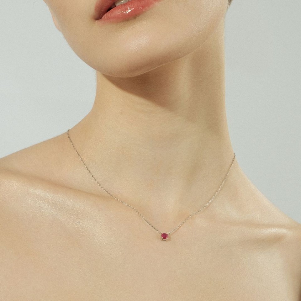 Pendente in oro 18 kt con rubino ,-50% di sconto