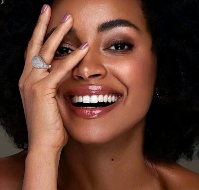 Anello in oro 18kt con diamanti ,-50% di sconto